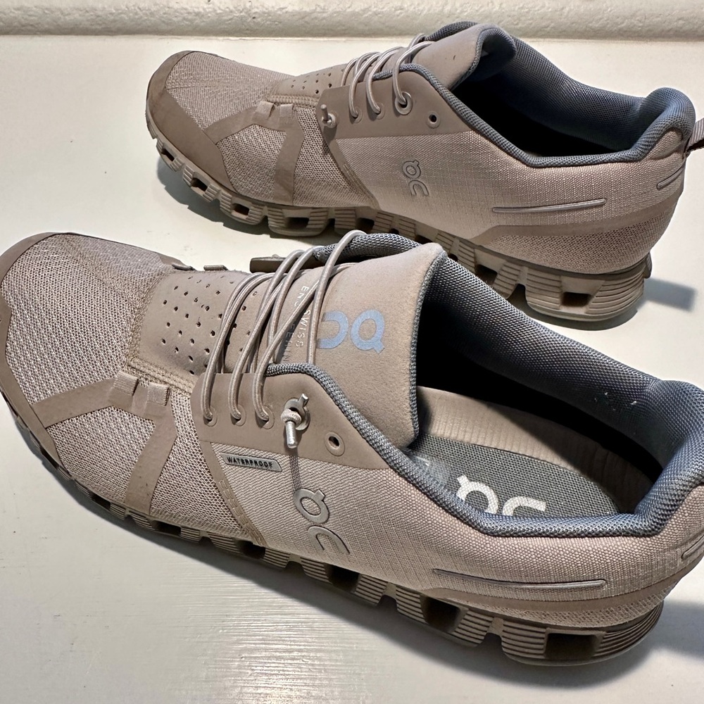 On Running Cloudnova Sneakers in Taupe - Picture 8 of 12